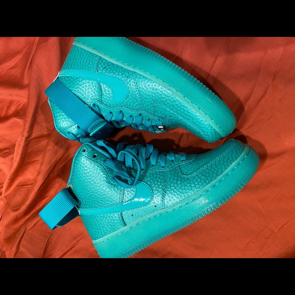 Women Air Force one